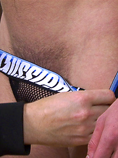 Str8 Rugger Josh - Wanked off for his first time by a guy!
