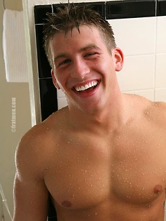 Muscled stud Payne naked by Frat Men by Frat Men image #9