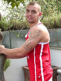 New str8 hunk Andy - tall, tattooed, ripped and muscular - wait til you see his chopper