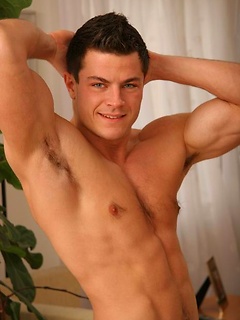 Muscle hunk jacking off dick