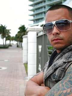 Dick Text - Introducing Yonny Omar by ManAvenue by ManAvenue image #1