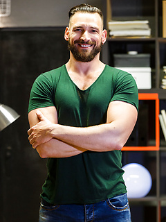 Athletic guys Enzo Rimenez and Louis Ricaute meet and fuck for the first time by Men by Men image #5