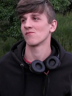 Czech hunter 40. Twink fucked.