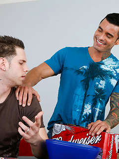 Alexsander Freitas and Kevin Cavallie fuck