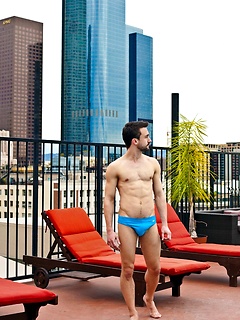 Ben Olsen,Ben Olsen is a total exhibitionist and loves show off his big thick cock just for you.