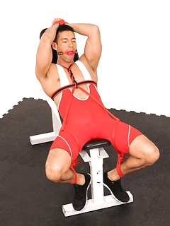 Alexander Garrett bounded in a gym