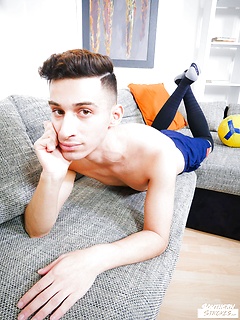 Filip Kucera solo by Southern Strokes by Southern Strokes image #2