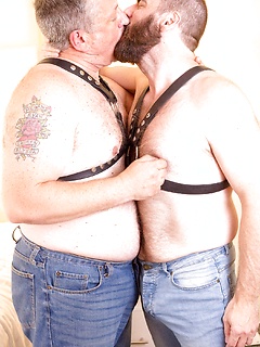 Jimmy Conrad and Steve Sommers  fuck