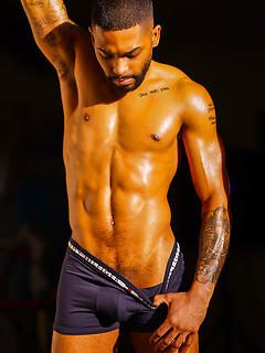 Tatted Stud James Harp Does The Stroke 'N Poke For The Cameras!