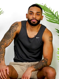 All Eyes Are On New Hung Stud James Harp!