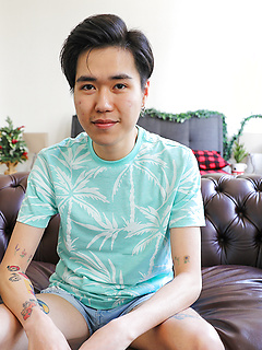 Getting horny boy Andrew Tran off by Bentley Race by Bentley Race image #12