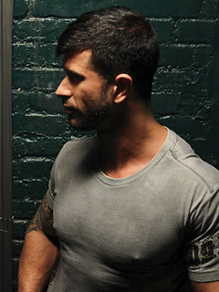 Michael Lucas meets with the sexy muscle-stud performer Adam Killian