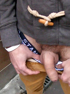 Czech boys goes bareback threesome