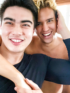 Bromo Axel Kane, Johnny Bandera by Bromo by Bromo image #2