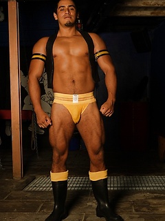 Muscle latino stud shows his sexy body by Jalif Studio by Jalif Studio image #1