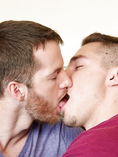 Athletic gay studs Spencer Laval & Quentin Gainz have steamy oral & anal sex