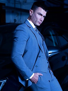 Executive Pick Up by Men at Play by Men at Play image #12