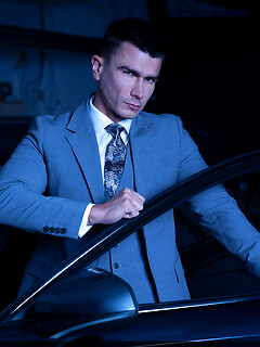 Executive Pick Up by Men at Play by Men at Play image #18