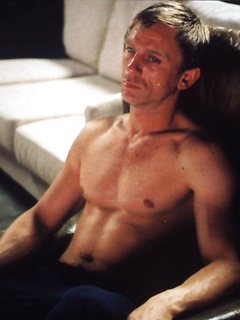 Daniel Craig