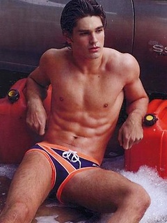 Justin Gaston