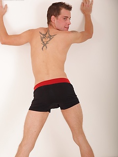 College guy Lonny Play busts a nut on his stomach.
