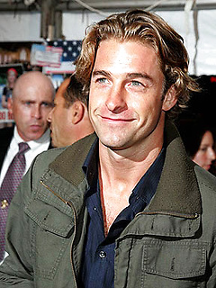 Scott Speedman photos