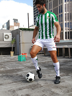 Stripped naked in the city with Adam El Shawar by Bentley Race by Bentley Race image #5