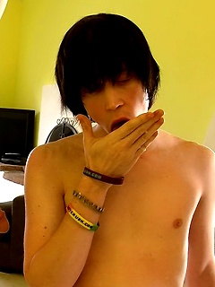 Emo Boy Gets A Hosedown! Austin Ried, Conner Bradley, Ian Madrox, Trevor Bridge & Tyler Bolt by Boys Pissing by Boys Pissing image #12