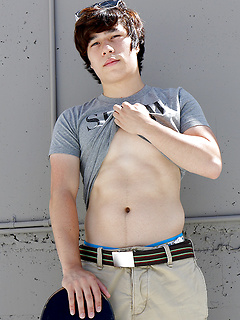 Summer Series - Ryan Kai naked in the city