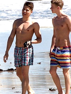 BEACH BODDIES: With Arne Coen and Milan Sharpe