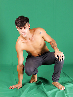 Hunky boy with a chiseled bod bares his goods