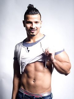 Alexander King and Andrea Suarez by Dominic Ford by Dominic Ford image #4