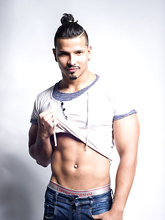 Alexander King and Andrea Suarez by Dominic Ford by Dominic Ford image #7