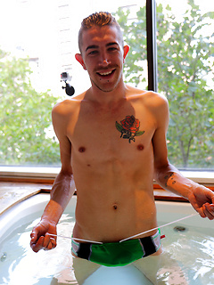 Slip in to the Hot Tub with Handsome Aussie Damien Dyson