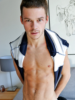 Meet my hung twink mate Kevin Babik