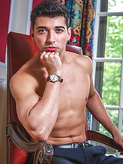 Brett Dylan Bio & Info